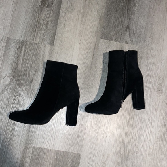 Suede ankle boots - Picture 10 of 12